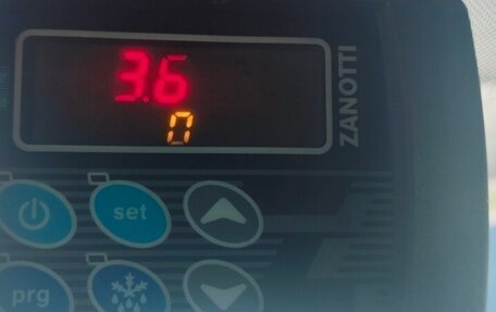 Peugeot Partner II рестайлинг 2, 2014 год, 725 000 рублей, 10 фотография