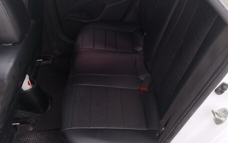 Hyundai Solaris II рестайлинг, 2017 год, 650 000 рублей, 5 фотография