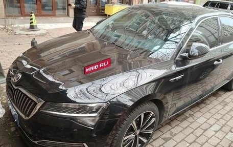 Skoda Superb III рестайлинг, 2025 год, 2 358 000 рублей, 1 фотография