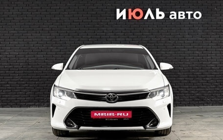 Toyota Camry, 2016 год, 2 290 000 рублей, 2 фотография