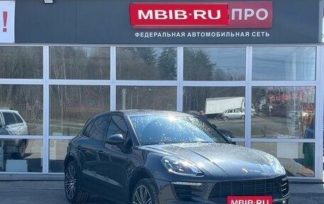 Porsche Macan I рестайлинг, 2017 год, 4 200 000 рублей, 2 фотография