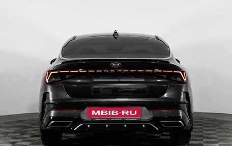 KIA K5, 2021 год, 2 500 000 рублей, 8 фотография