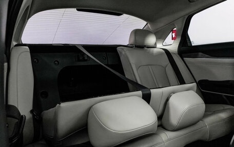 KIA K5, 2021 год, 2 500 000 рублей, 25 фотография