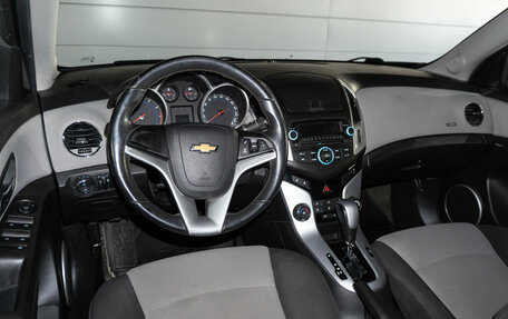 Chevrolet Cruze II, 2014 год, 842 000 рублей, 6 фотография