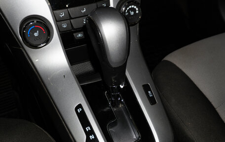 Chevrolet Cruze II, 2014 год, 842 000 рублей, 14 фотография