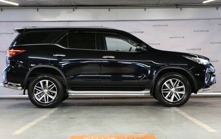 Toyota Fortuner II, 2018 год, 3 600 000 рублей, 8 фотография