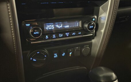 Toyota Fortuner II, 2018 год, 3 600 000 рублей, 22 фотография