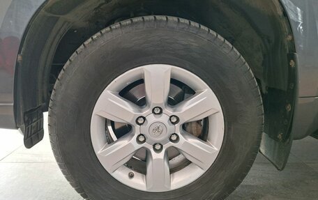 Toyota Land Cruiser Prado 150 рестайлинг 2, 2015 год, 3 599 000 рублей, 7 фотография