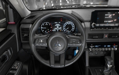 Mitsubishi L200, 2025 год, 4 950 000 рублей, 18 фотография