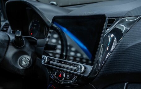 Hyundai Solaris II рестайлинг, 2012 год, 516 000 рублей, 12 фотография