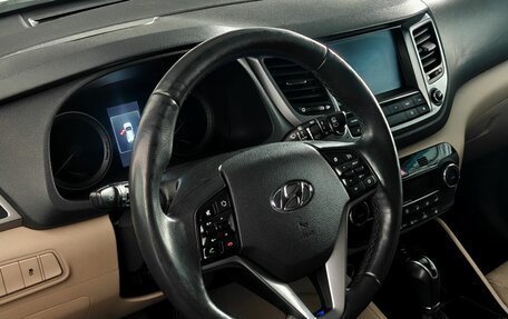 Hyundai Tucson III, 2016 год, 1 680 000 рублей, 12 фотография