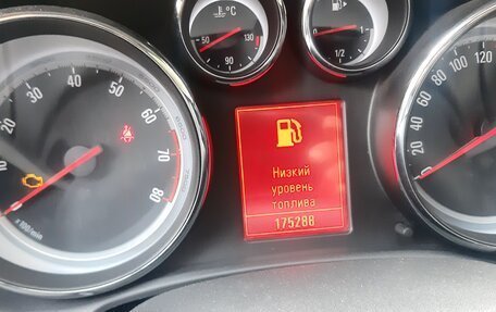 Opel Astra J, 2011 год, 665 000 рублей, 9 фотография