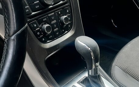 Opel Astra J, 2011 год, 665 000 рублей, 13 фотография