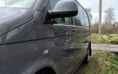 Volkswagen Caravelle T5, 2011 год, 2 050 000 рублей, 6 фотография