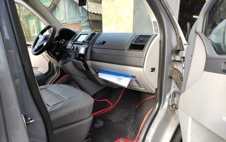 Volkswagen Caravelle T5, 2011 год, 2 050 000 рублей, 9 фотография