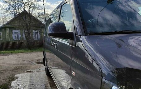 Volkswagen Caravelle T5, 2011 год, 2 050 000 рублей, 8 фотография