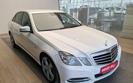 Mercedes-Benz E-Класс, 2012 год, 1 799 000 рублей, 2 фотография