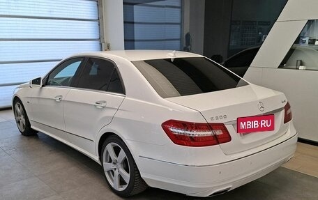 Mercedes-Benz E-Класс, 2012 год, 1 799 000 рублей, 13 фотография