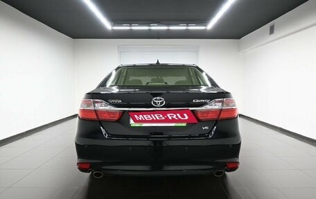 Toyota Camry, 2015 год, 1 695 000 рублей, 4 фотография