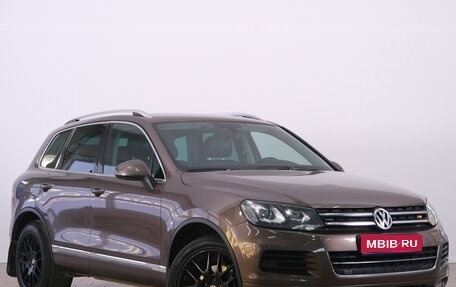 Volkswagen Touareg III, 2013 год, 2 099 000 рублей, 1 фотография