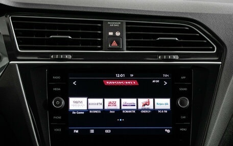 Volkswagen Tiguan II, 2019 год, 1 975 000 рублей, 15 фотография