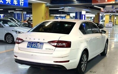 Skoda Octavia, 2022 год, 1 339 000 рублей, 6 фотография