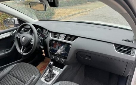 Skoda Octavia, 2021 год, 1 294 000 рублей, 9 фотография