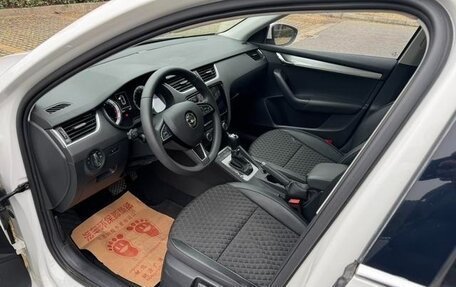 Skoda Octavia, 2021 год, 1 294 000 рублей, 11 фотография