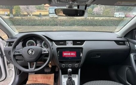 Skoda Octavia, 2021 год, 1 294 000 рублей, 13 фотография