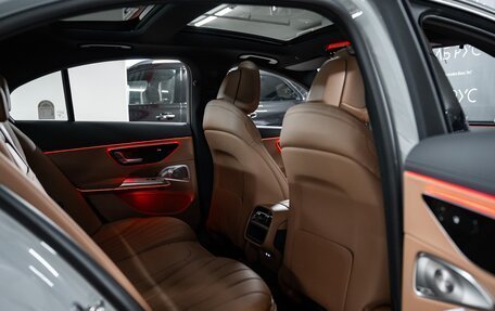 Mercedes-Benz E-Класс, 2025 год, 10 300 000 рублей, 20 фотография