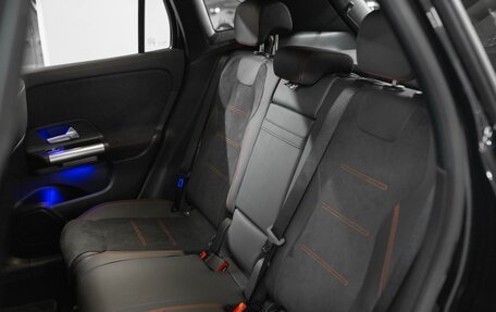 Mercedes-Benz GLA, 2024 год, 6 450 000 рублей, 3 фотография