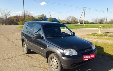 Chevrolet Niva I рестайлинг, 2012 год, 420 000 рублей, 3 фотография