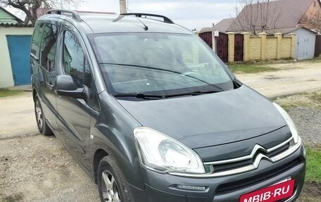 Citroen Berlingo II рестайлинг, 2013 год, 1 050 000 рублей, 2 фотография