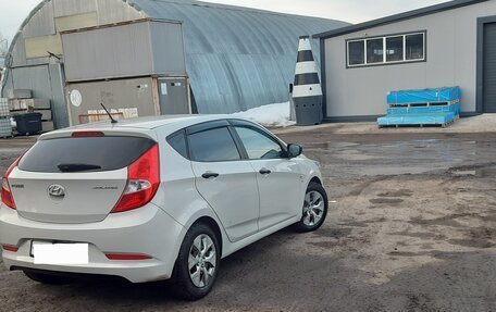 Hyundai Solaris II рестайлинг, 2015 год, 760 000 рублей, 6 фотография