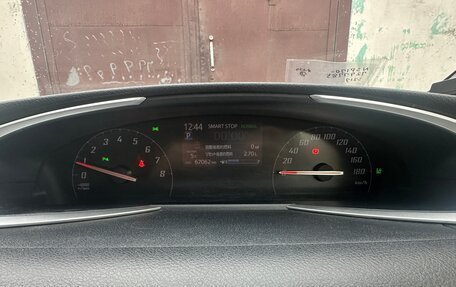 Toyota Sienta II, 2022 год, 1 700 000 рублей, 7 фотография