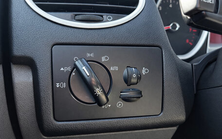 Ford Focus II рестайлинг, 2011 год, 850 000 рублей, 21 фотография