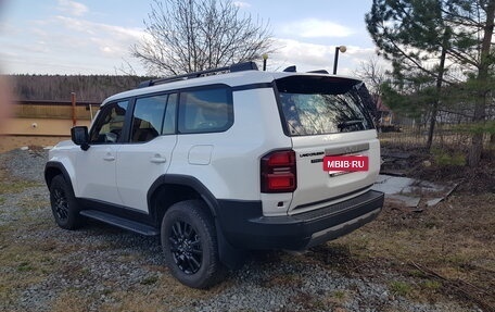 Toyota Land Cruiser Prado, 2024 год, 10 500 000 рублей, 9 фотография