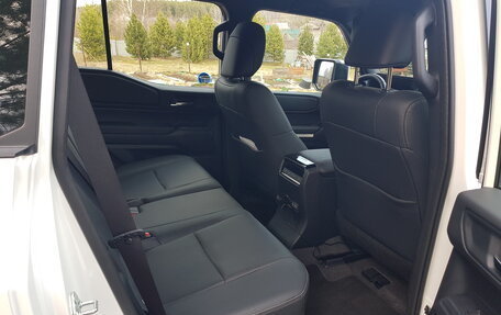 Toyota Land Cruiser Prado, 2024 год, 10 500 000 рублей, 15 фотография