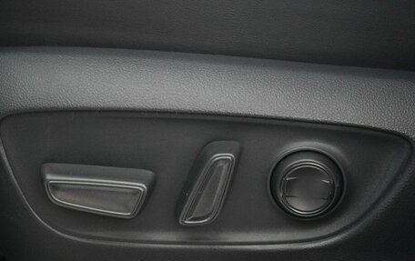 Toyota Highlander, 2026 год, 5 990 000 рублей, 23 фотография