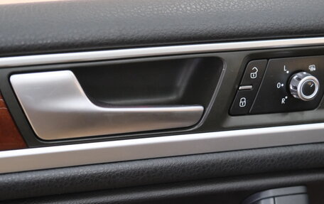 Volkswagen Touareg III, 2013 год, 2 099 000 рублей, 8 фотография