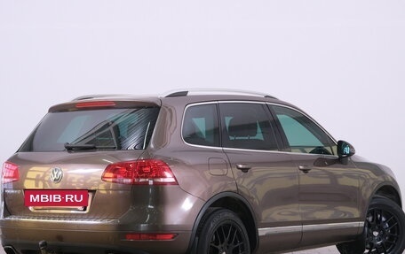 Volkswagen Touareg III, 2013 год, 2 099 000 рублей, 6 фотография