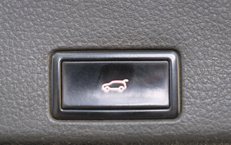 Volkswagen Touareg III, 2013 год, 2 099 000 рублей, 25 фотография