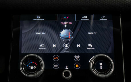 Land Rover Range Rover Velar I, 2018 год, 3 995 000 рублей, 16 фотография