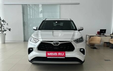 Toyota Highlander, 2026 год, 5 990 000 рублей, 2 фотография