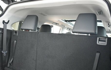 Toyota Highlander, 2026 год, 5 990 000 рублей, 27 фотография