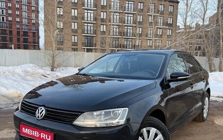 Volkswagen Jetta VI, 2013 год, 740 000 рублей, 1 фотография