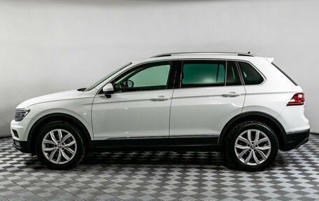 Volkswagen Tiguan II, 2019 год, 3 095 000 рублей, 8 фотография