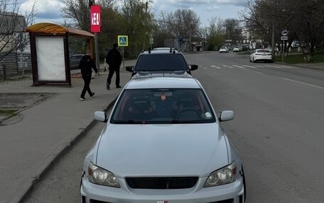 Lexus IS II рестайлинг 2, 1999 год, 1 650 000 рублей, 24 фотография