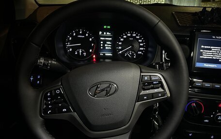 Hyundai Solaris II рестайлинг, 2020 год, 1 530 000 рублей, 11 фотография