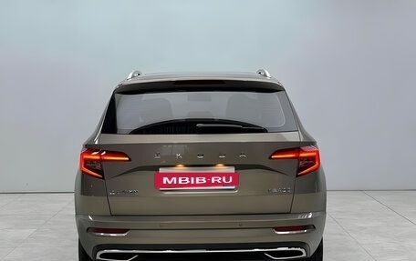 Skoda Karoq I, 2023 год, 2 135 000 рублей, 5 фотография